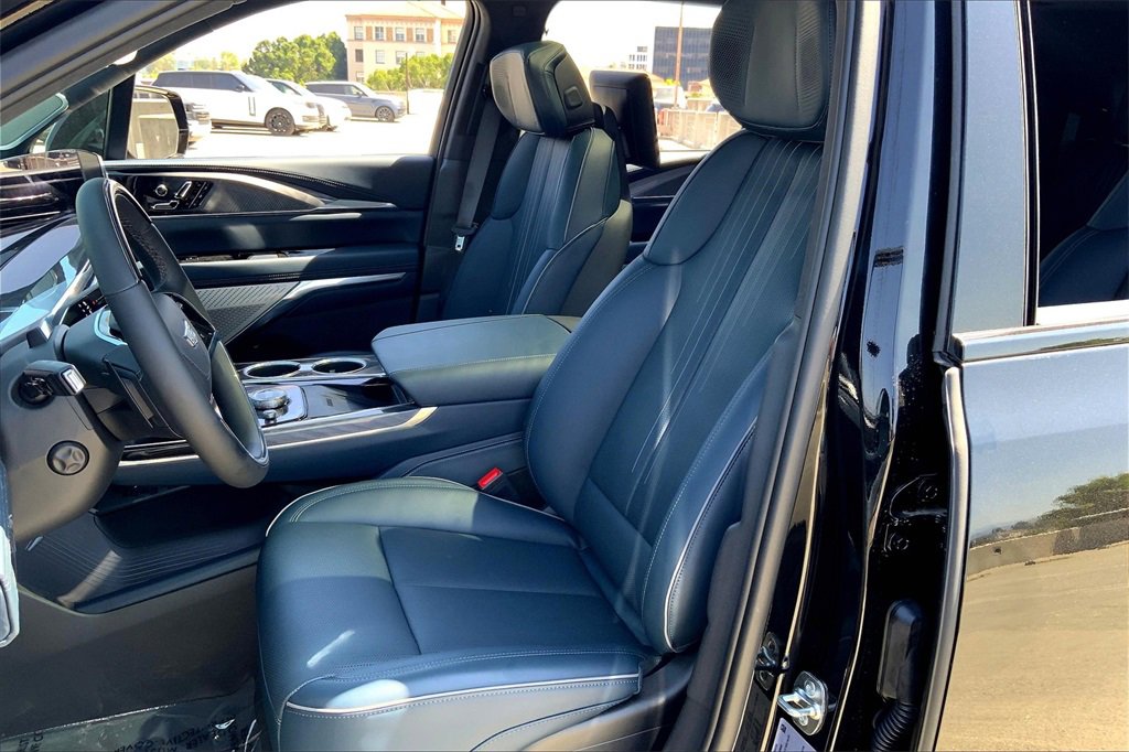 New 2025 Cadillac Escalade IQ Sport 2 image 12