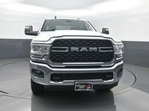 Used 2023 RAM 3500 Big Horn w/ Level 1 Equipment Group AWD/4WD image 2