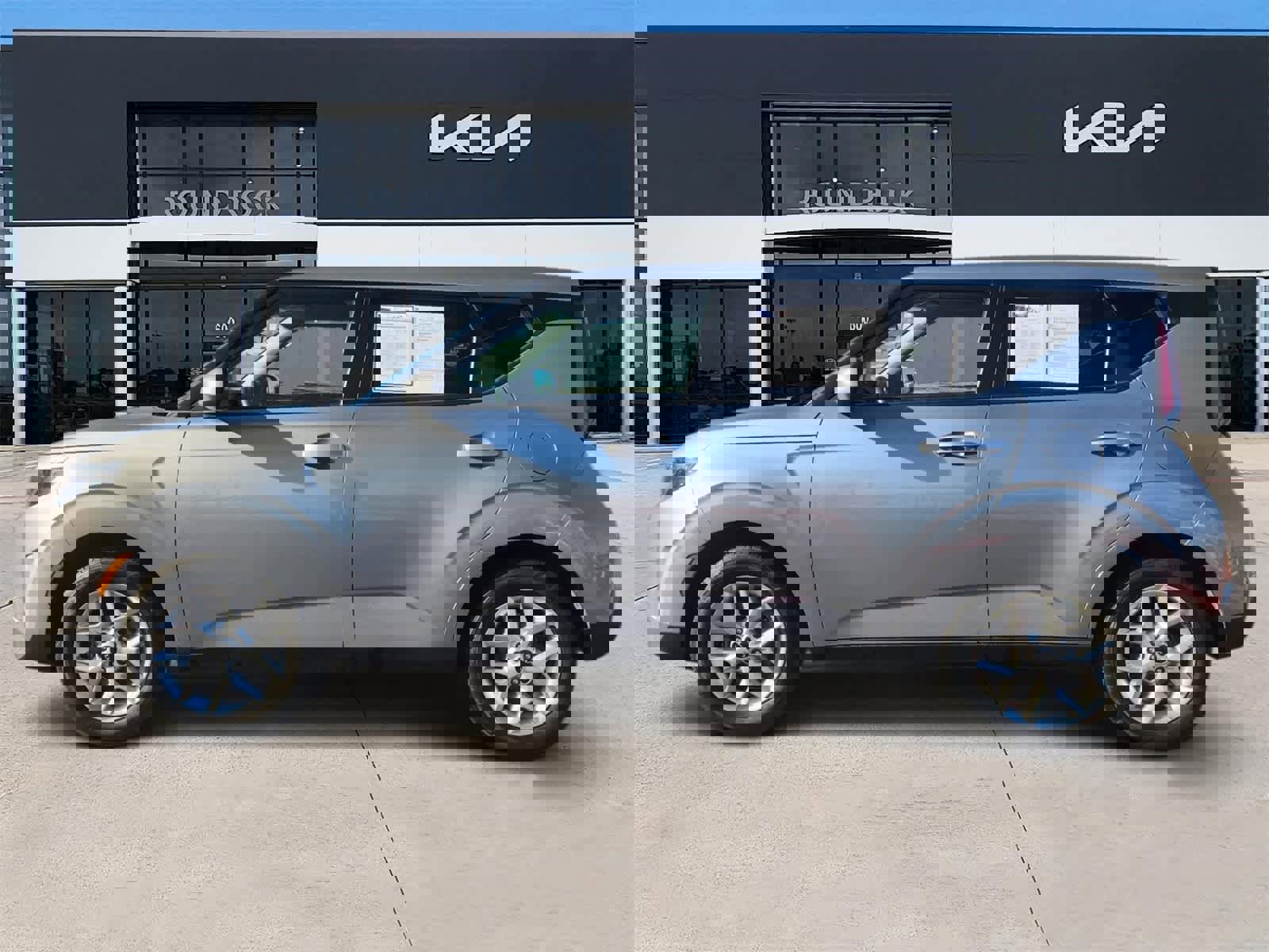 Certified 2024 Kia Soul LX w/ Option Group 015 image 4