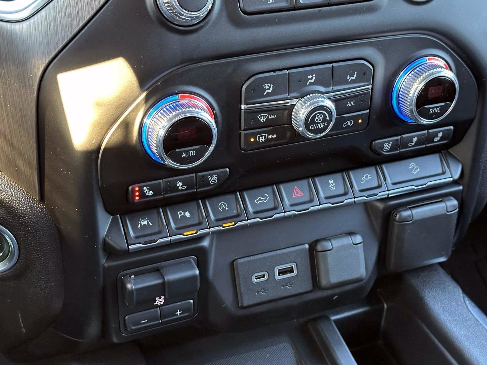 Used 2020 GMC Sierra 1500 Denali w/ Driver Alert Package II image 29