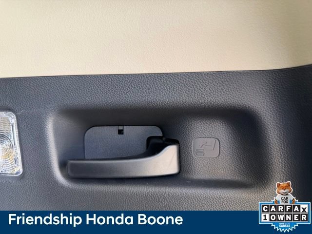 Used 2019 Honda CR-V EX image 42