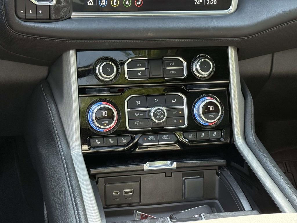 Used 2021 GMC Yukon Denali w/ Denali Premium Package image 20
