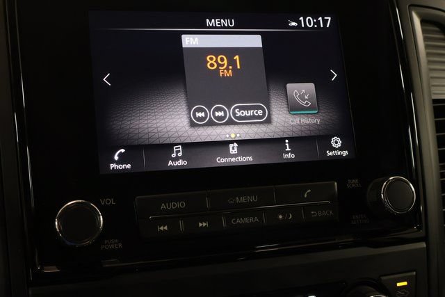 Used 2024 Nissan Titan SV w/ SV Convenience Package AWD/4WD image 22