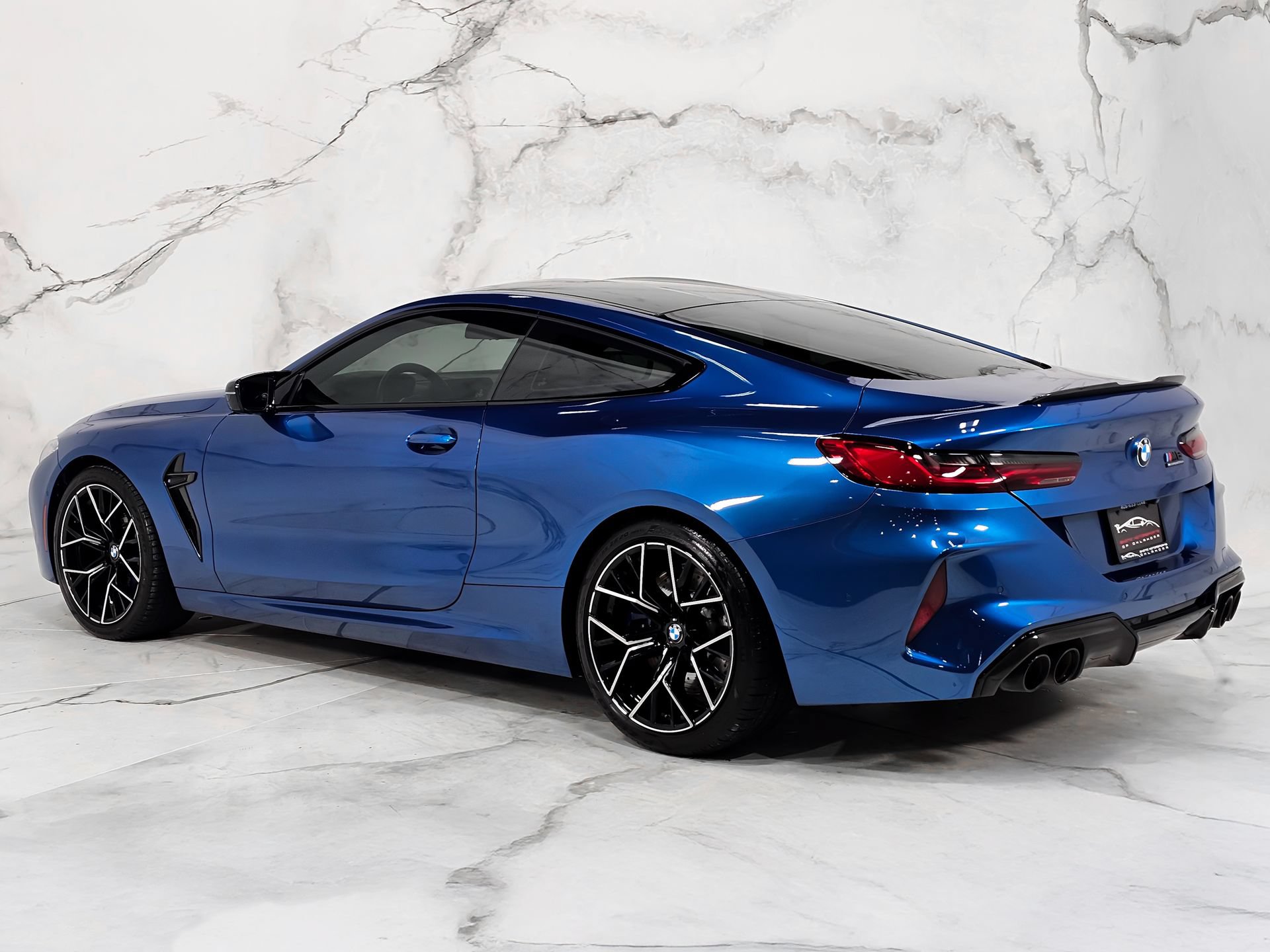 Used 2020 BMW M8 Competition w/ M Carbon Exterior Package AWD/4WD image 10