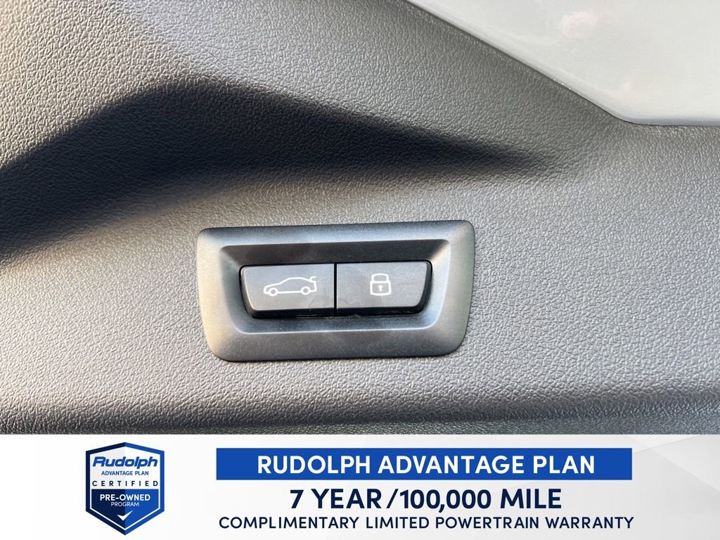 Used 2024 BMW X7 M60i w/ Executive Package image 37