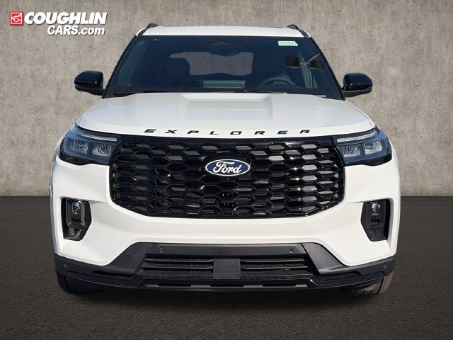 New 2027 Ford Explorer ST-Line w/ Premium Package AWD/4WD image 2