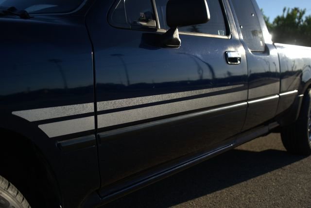 Used 1994 Toyota Pickup DX image 33