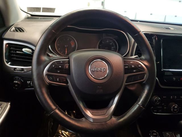 Used 2019 Jeep Cherokee Limited AWD/4WD image 15