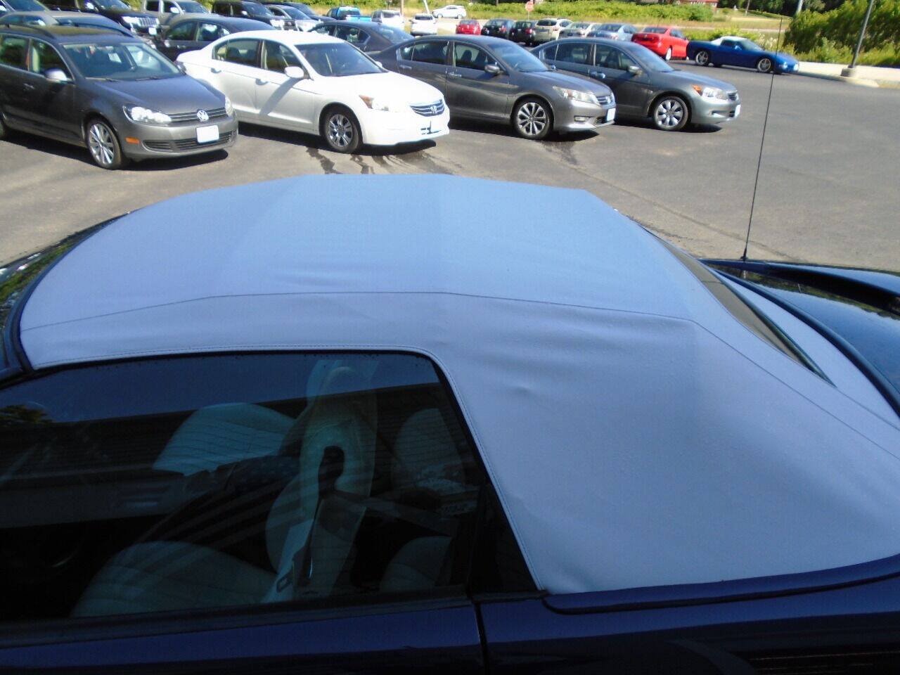 Used 1999 Chevrolet Camaro Z28 w/ SS Performance/Appearance Pkg RWD image 10
