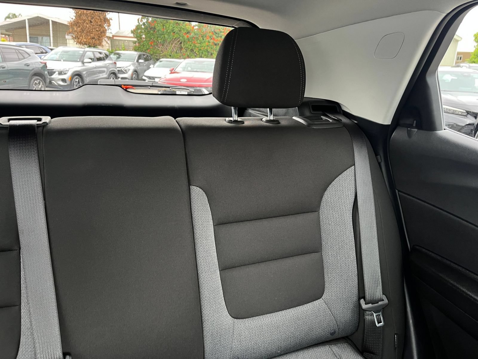 Used 2025 Chevrolet TrailBlazer LT FWD image 38