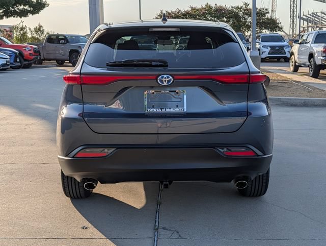 Certified 2023 Toyota Venza LE AWD/4WD image 7