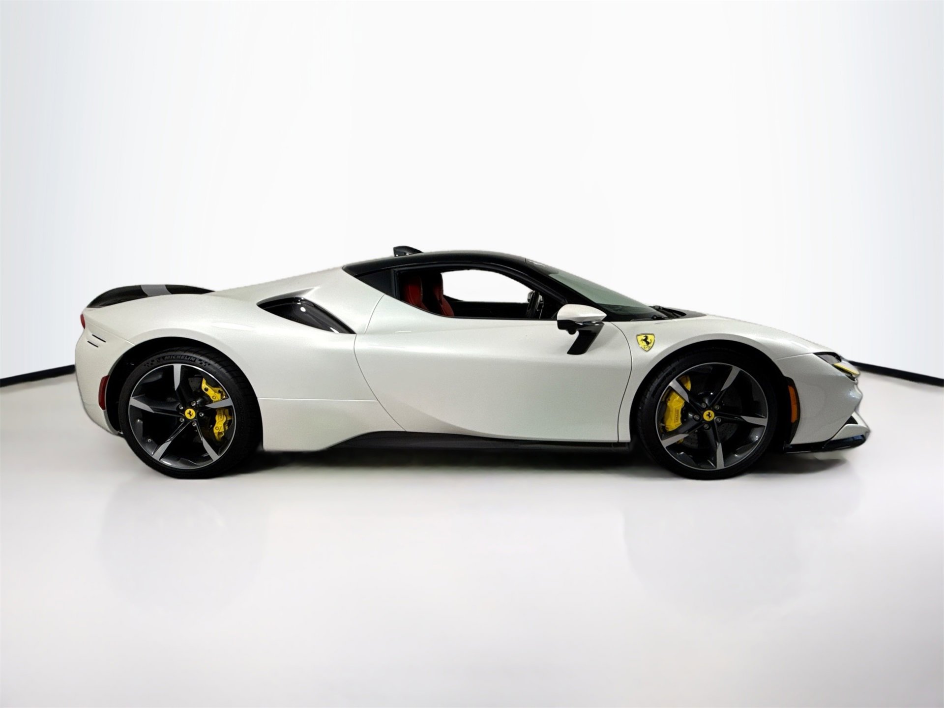 Certified 2024 Ferrari SF90 Stradale image 8