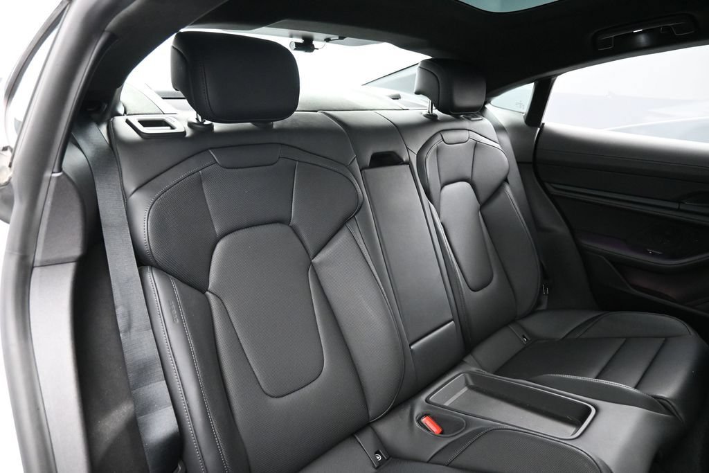 Certified 2024 Porsche Taycan 4S AWD/4WD image 28
