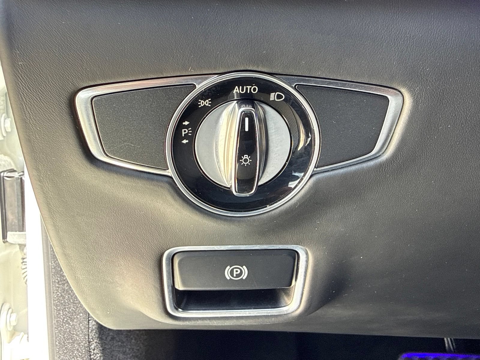 Used 2015 Mercedes-Benz S 550e Plug-In Hybrid Sedan image 27
