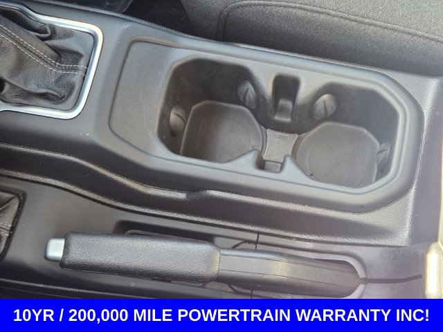 Used 2025 Jeep Wrangler Unlimited Rubicon AWD/4WD image 27
