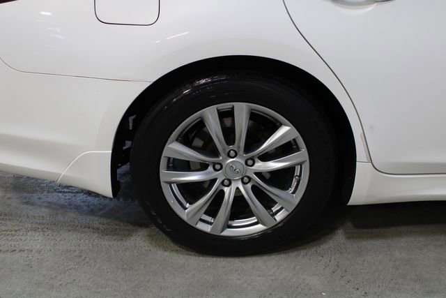 Used 2015 INFINITI Q70 3.7 image 28