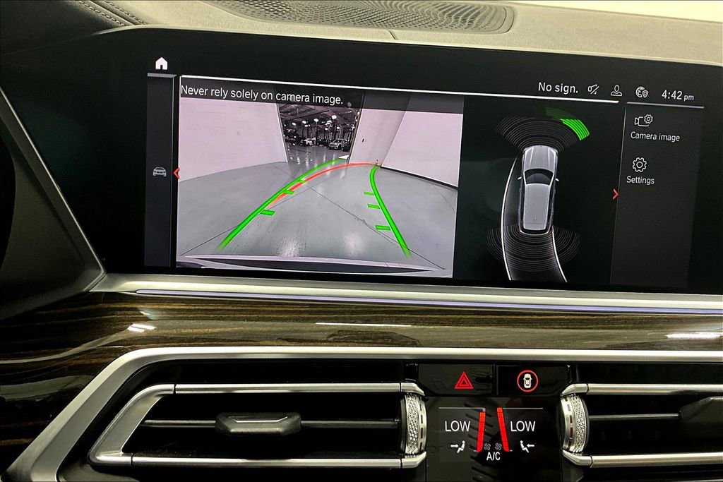 Used 2020 BMW X5 xDrive40i w/ Premium Package image 30