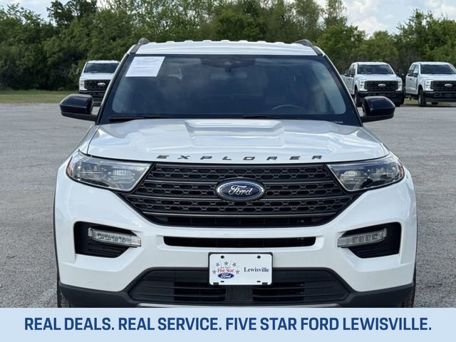 Used 2022 Ford Explorer XLT w/ Equipment Group 202A image 7