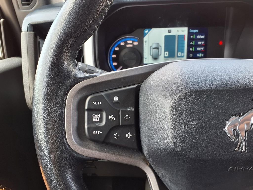 Used 2023 Ford Bronco Outer Banks image 34