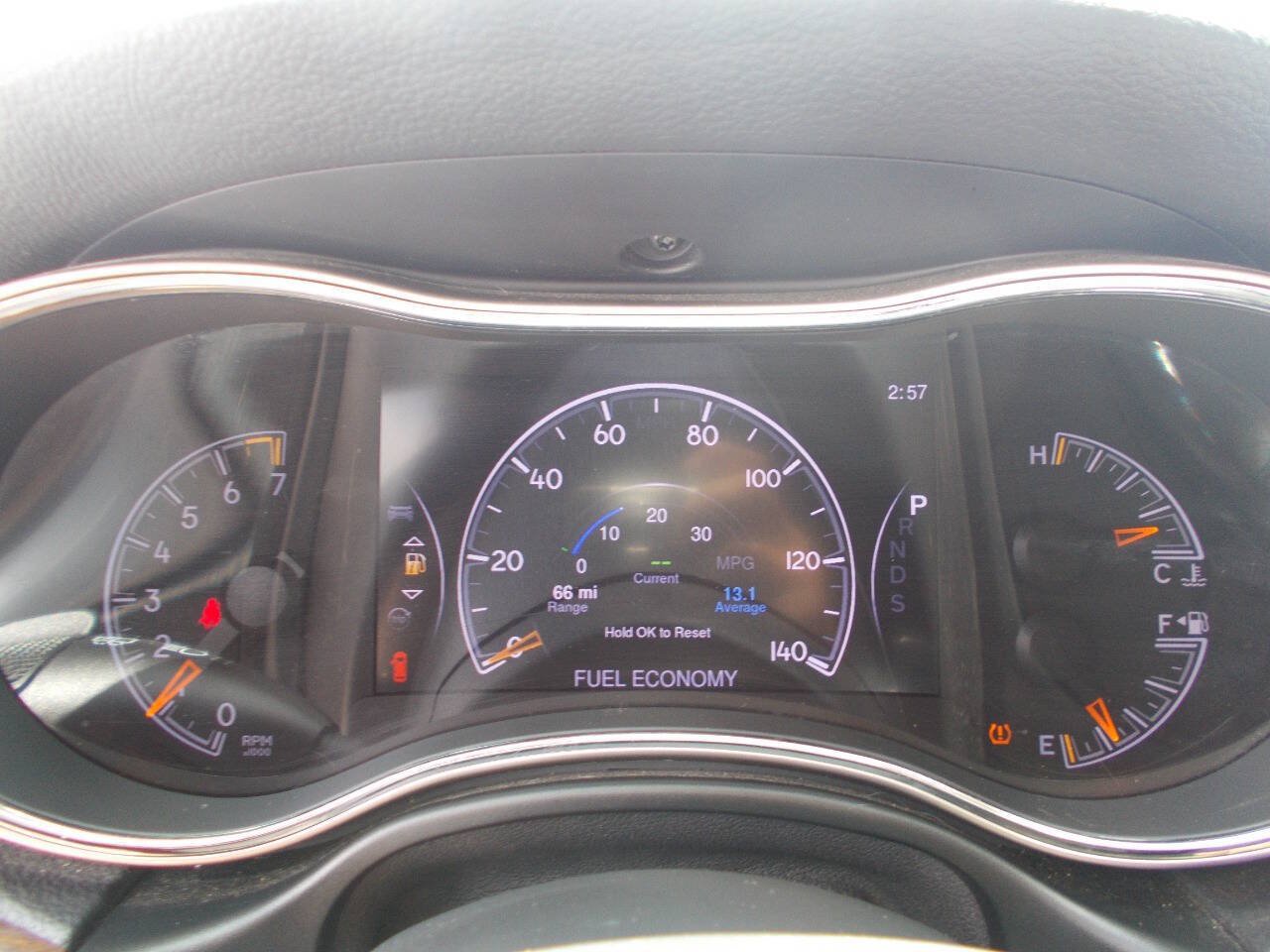 Used 2015 Jeep Grand Cherokee Laredo RWD image 15