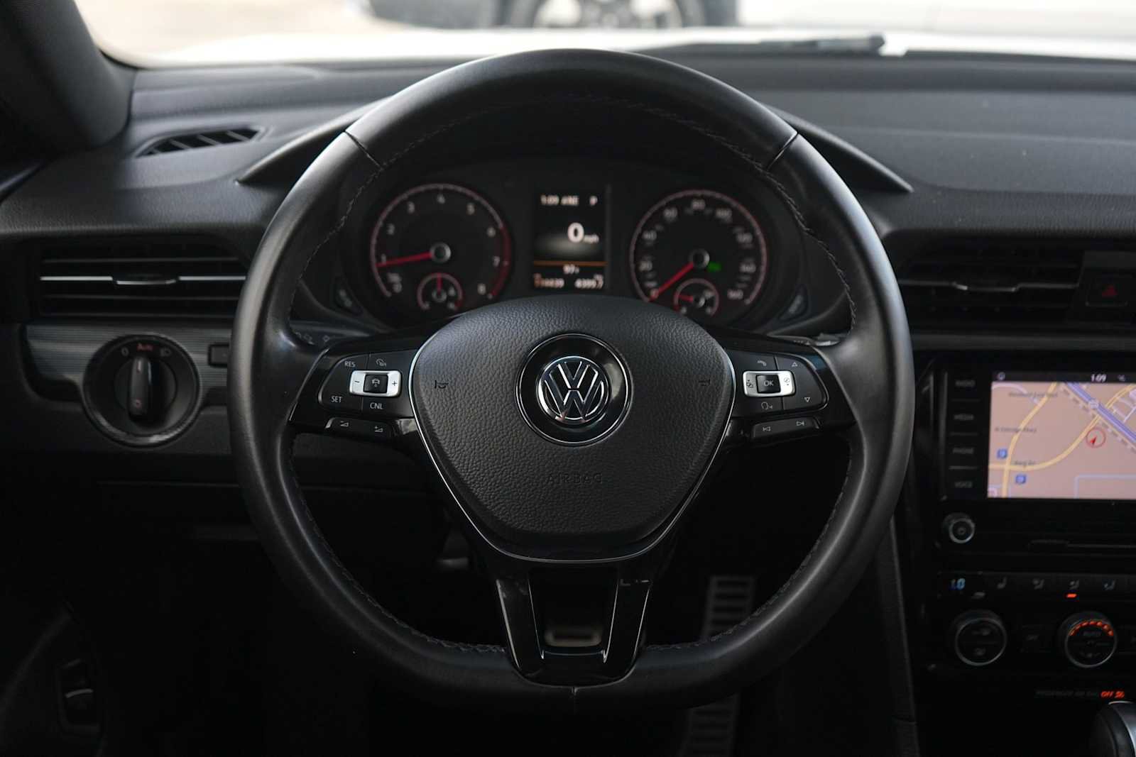 Used 2022 Volkswagen Passat 2.0T R-Line FWD image 16
