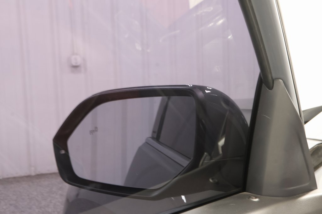 Used 2022 Volkswagen Atlas Cross Sport SEL Premium R-Line image 24