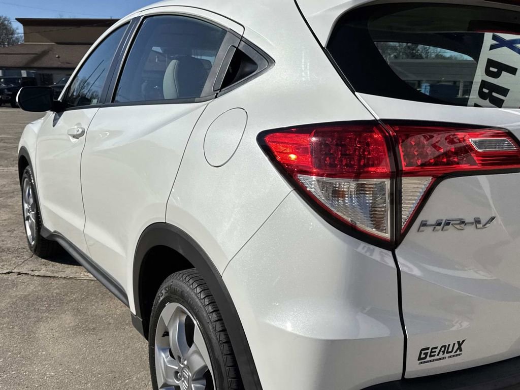 Used 2021 Honda HR-V LX image 10