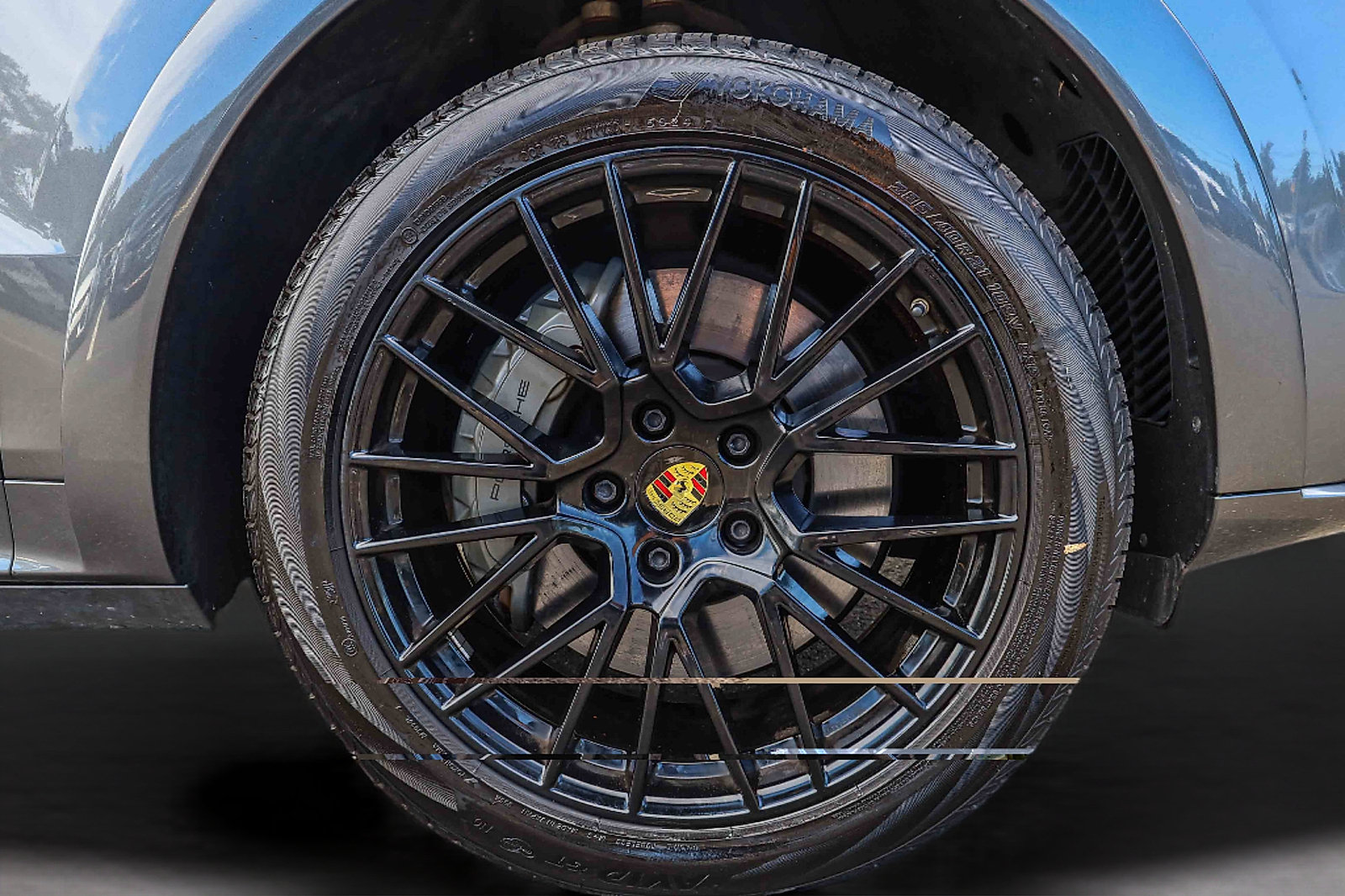 Used 2022 Porsche Cayenne S AWD/4WD image 25