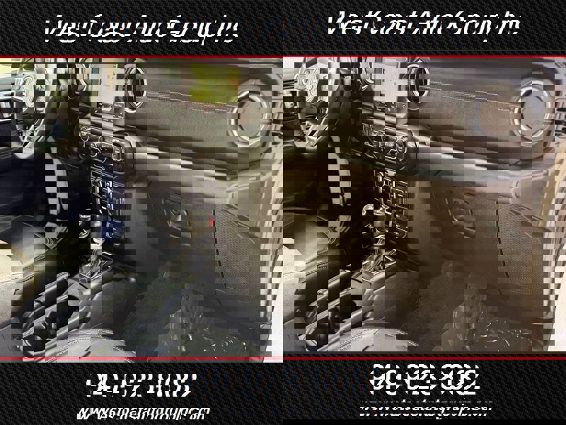 Used 2023 Jeep Wrangler Unlimited Sahara image 6