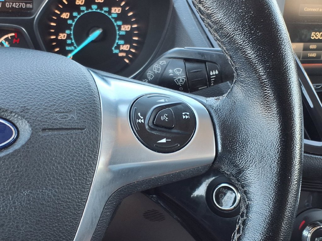 Used 2015 Ford Escape Titanium w/ Equipment Group 301A FWD image 21