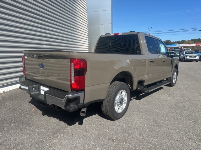 New 2026 Ford F250 XLT image 3