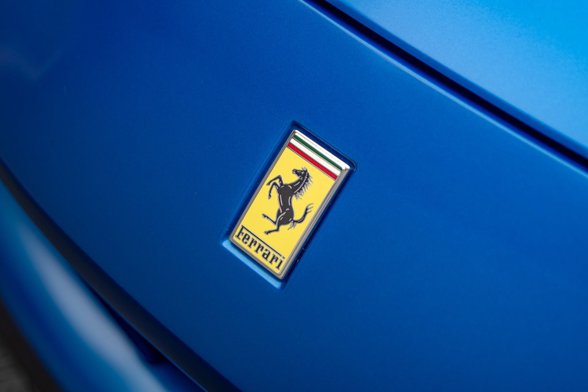 Used 2017 Ferrari 488 Spider RWD image 49