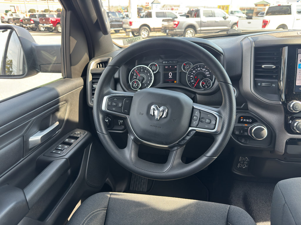 New 2026 RAM 1500 Express AWD/4WD image 14
