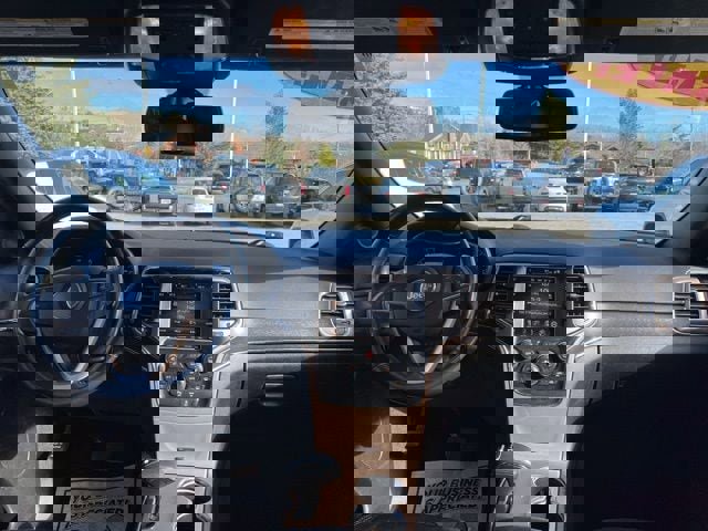 Used 2015 Jeep Grand Cherokee Limited image 16