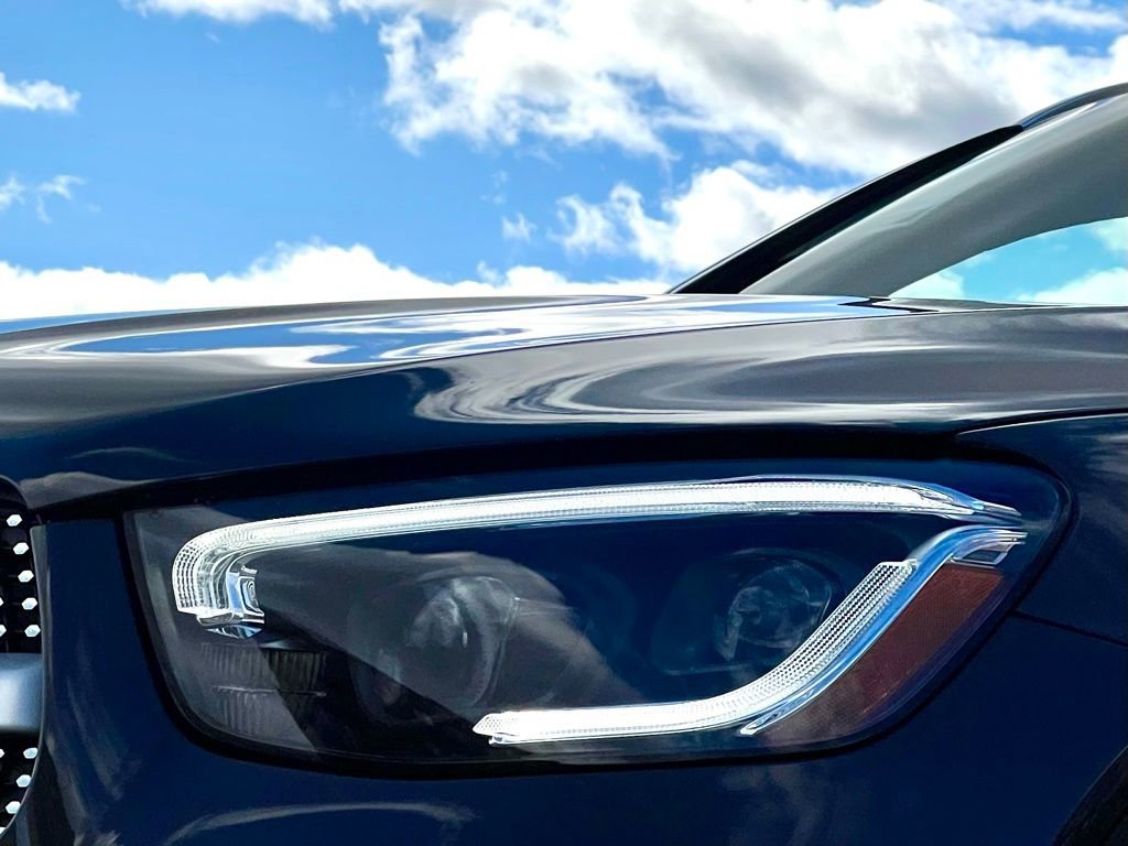 Certified 2022 Mercedes-Benz GLC 300 4MATIC image 9