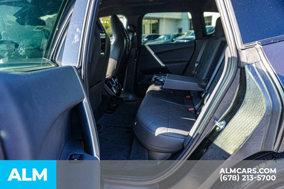 Used 2022 BMW iX xDrive50 w/ Dynamic Handling Package image 21