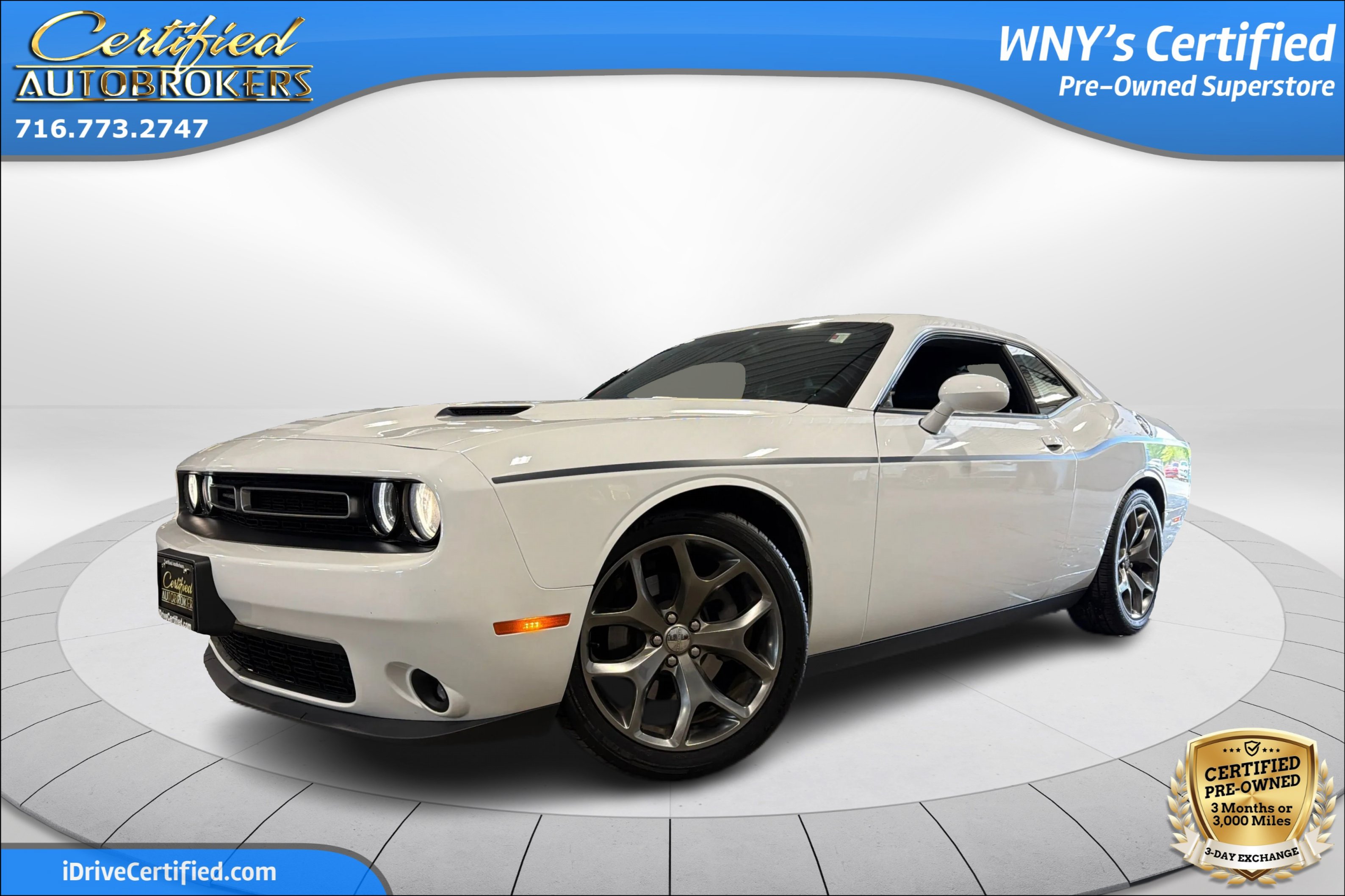 Used 2016 Dodge Challenger SXT Plus RWD image 1