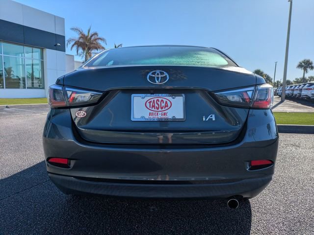 Used 2017 Toyota Yaris iA FWD image 5