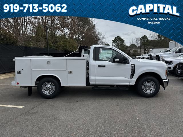 New 2026 Ford F250 XL w/ XL Chrome Package image 9