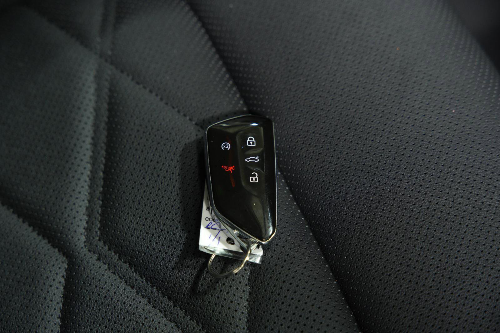 Used 2024 Volkswagen Atlas SE image 41