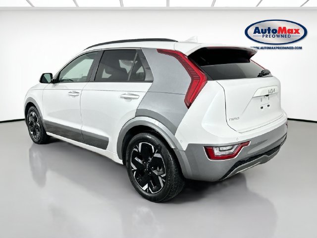 Used 2023 Kia Niro Wave FWD image 6