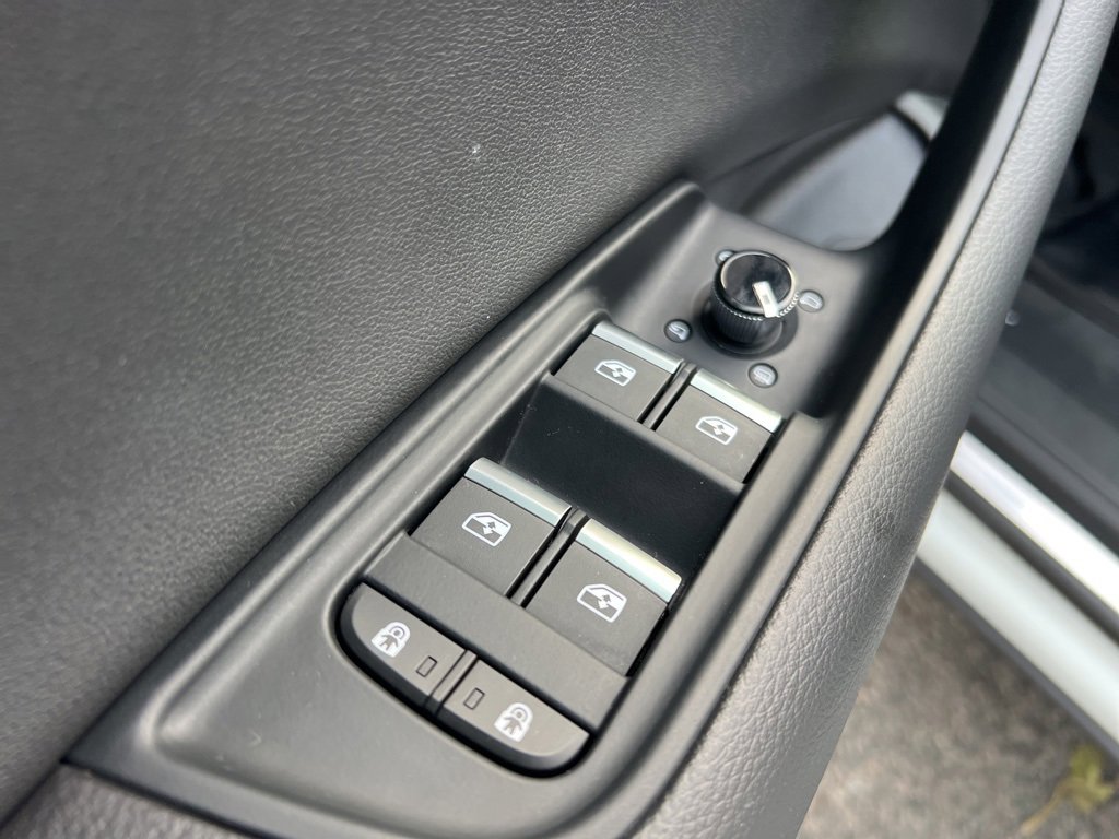 Used 2022 Audi Q8 Premium Plus w/ Premium Plus Package image 11