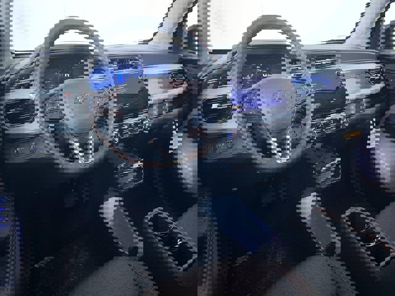 New 2027 Chevrolet Bolt RS w/ Technology Package image 2