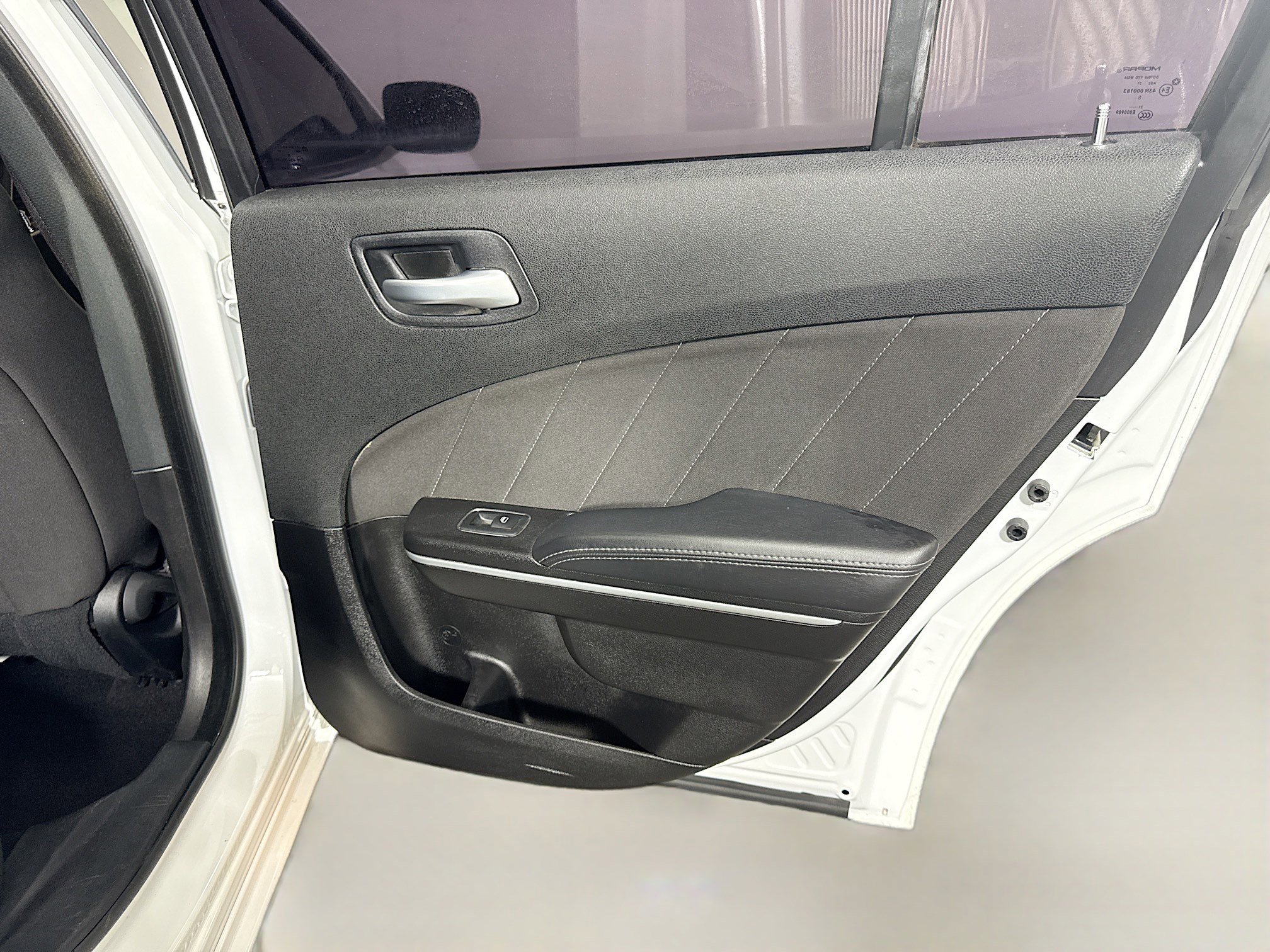 Used 2022 Dodge Charger SXT image 28