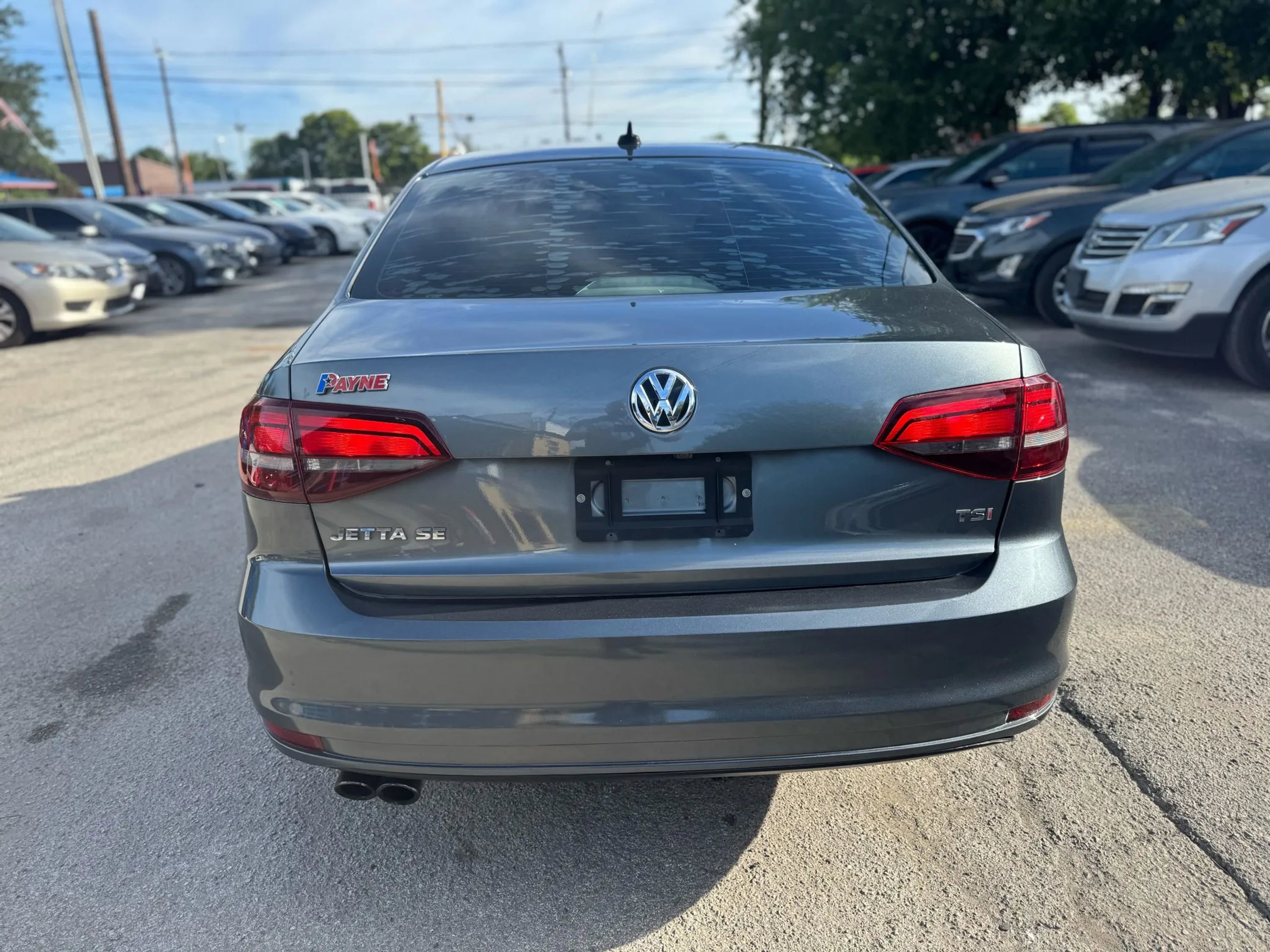Used 2016 Volkswagen Jetta SE image 8