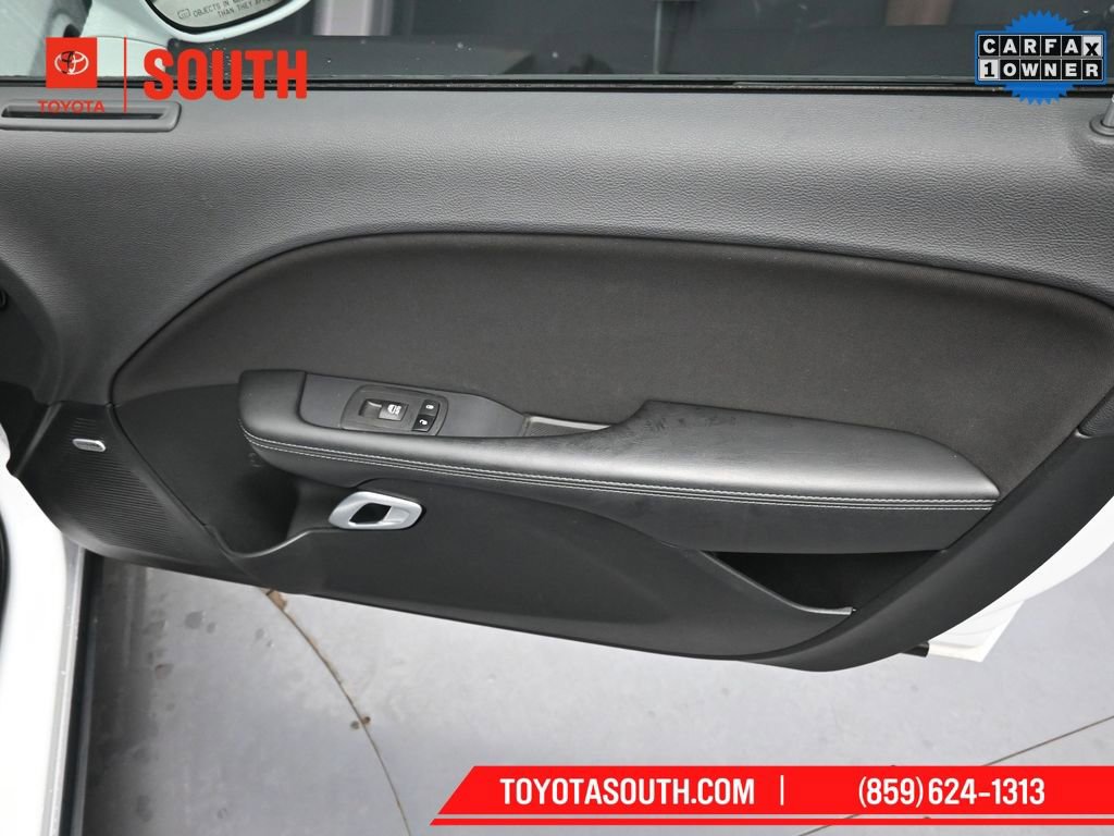 Used 2023 Dodge Challenger R/T w/ Blacktop Package image 28