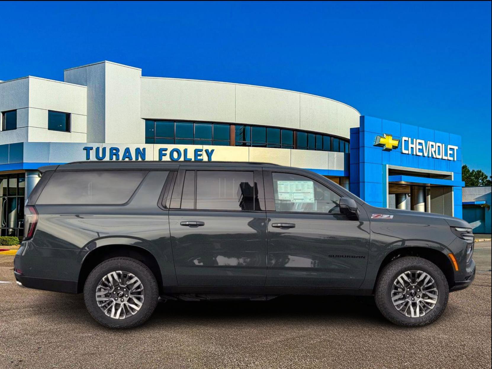 New 2026 Chevrolet Suburban Z71 w/ Comfort Package image 6