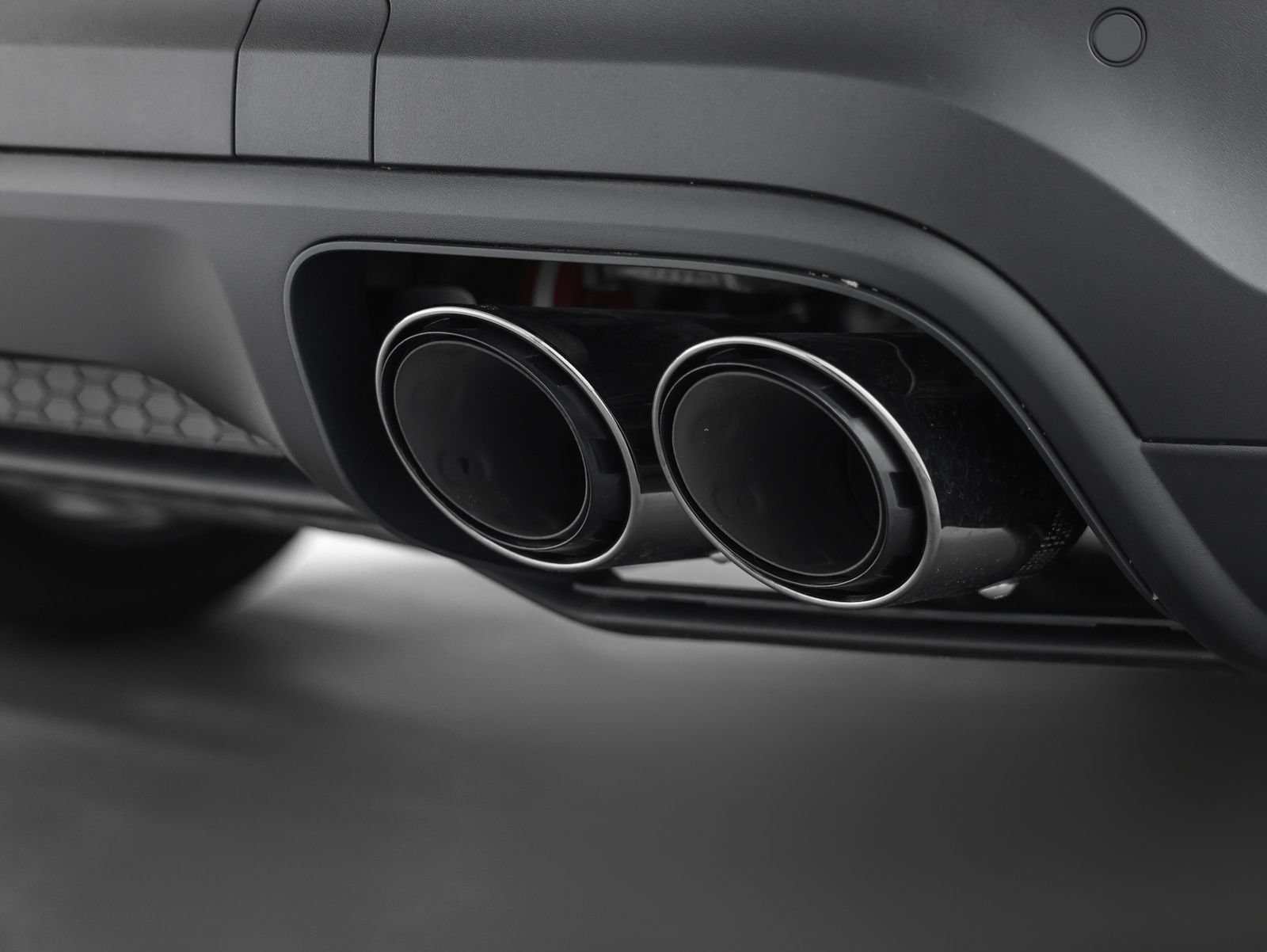 New 2026 Porsche Cayenne S AWD/4WD image 17