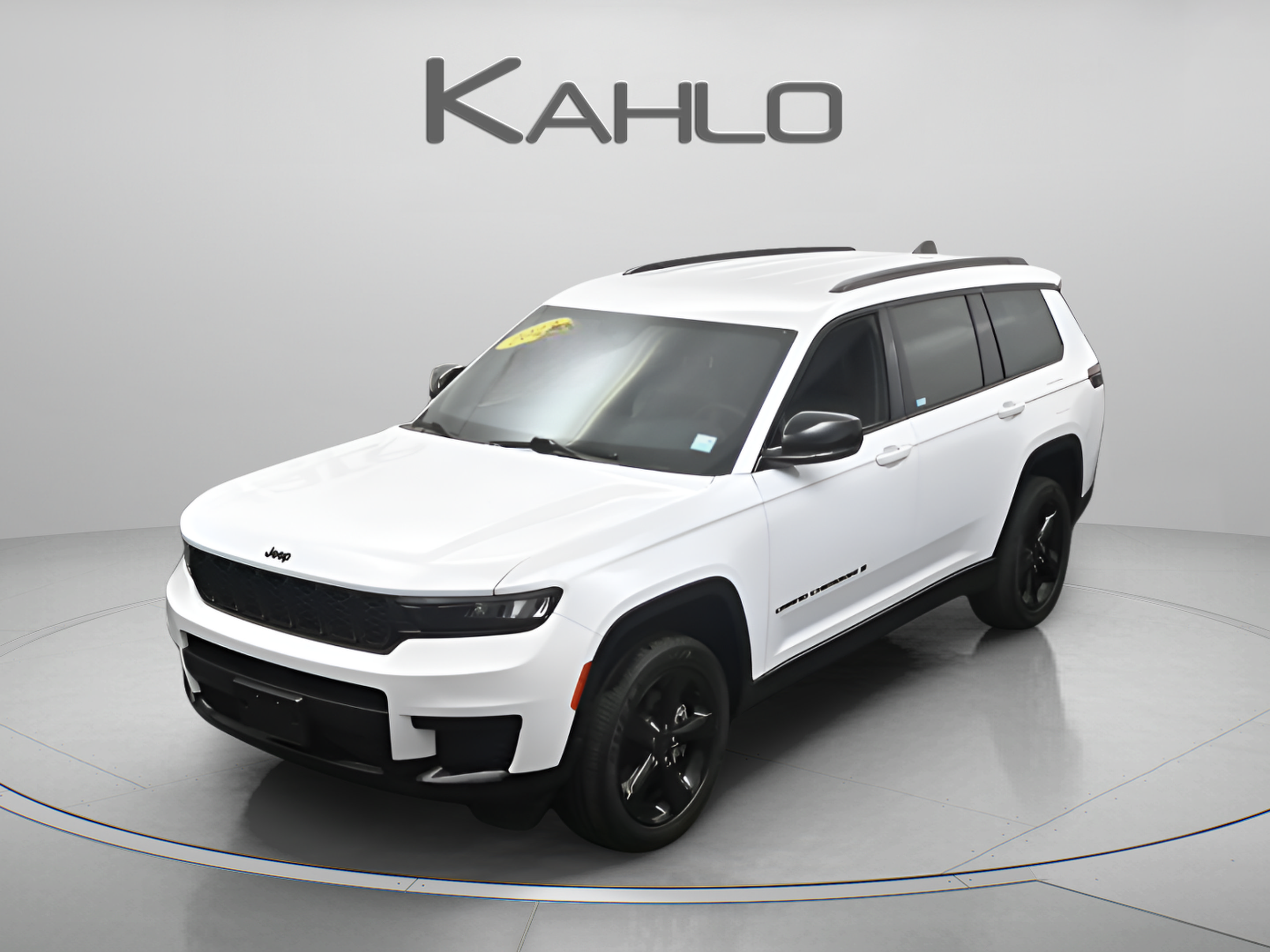 Used 2023 Jeep Grand Cherokee L Laredo AWD/4WD image 31