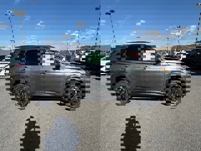 New 2026 Nissan Rogue SV image 4